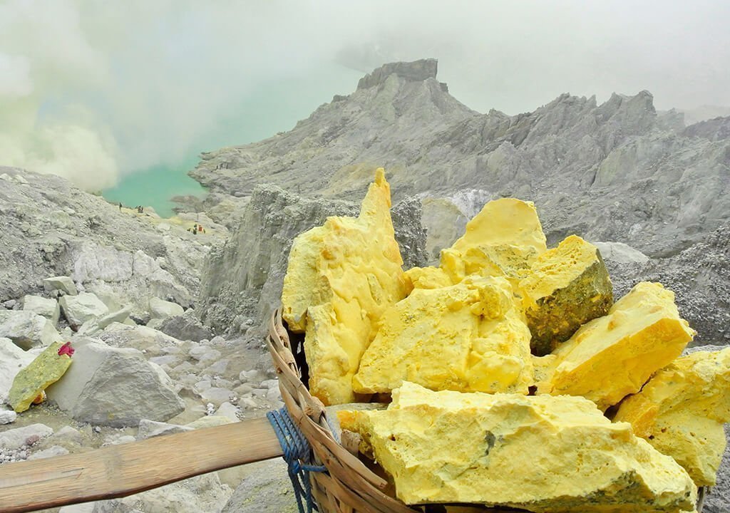 SULFUR